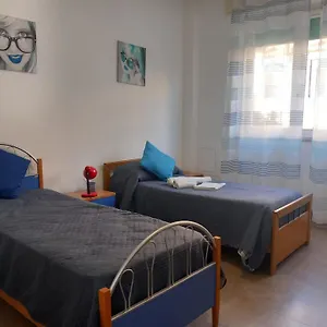 https://silvias-house.palermohotels.org