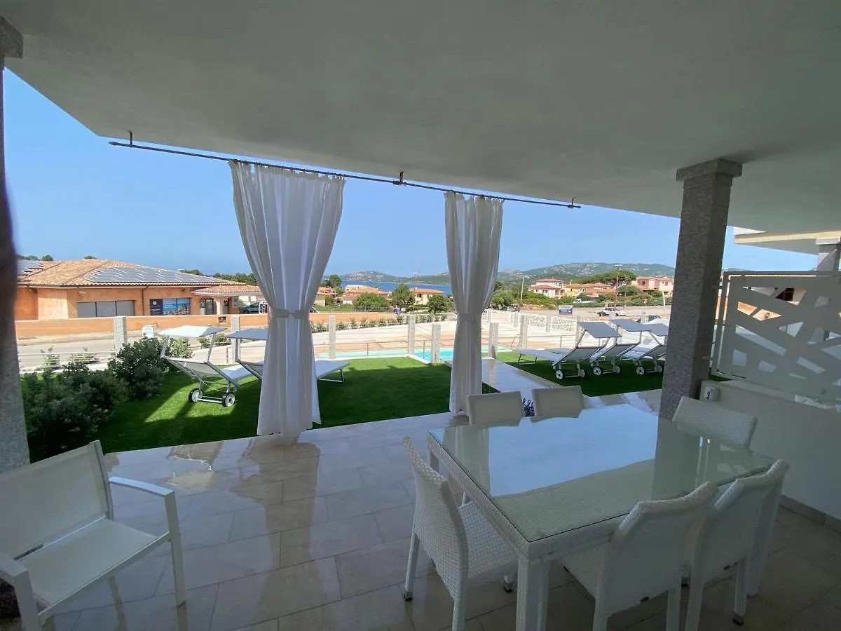Aqua Life Luxury Apartment Arzachena 0*,