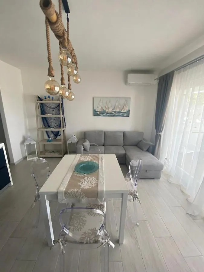 Aqua Life Luxury Apartment Arzachena